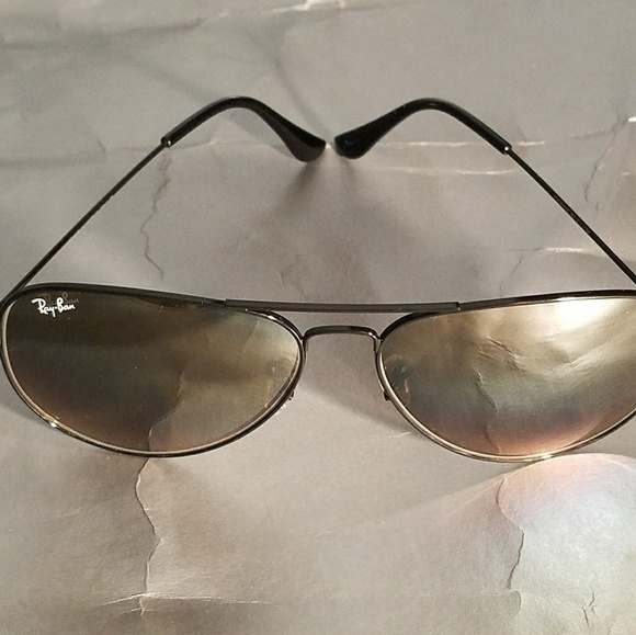 Ray Ban RB3026 Aviator Unisex Sunglasses - Picture 5 of 6